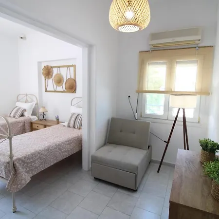 Stardust, The Adamantas