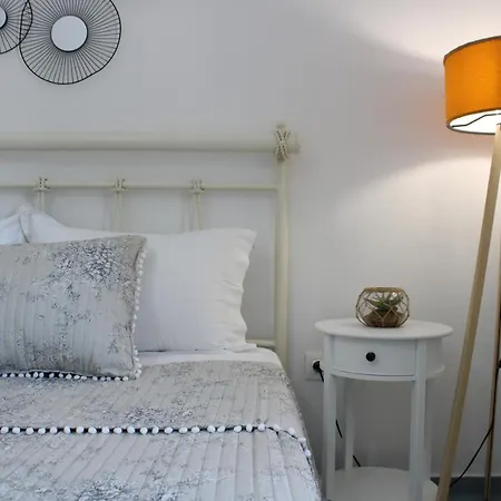 Apartment Stardust, The Adamantas (Milos)