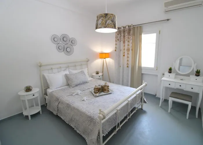 Stardust, The Lejlighed Adamantas